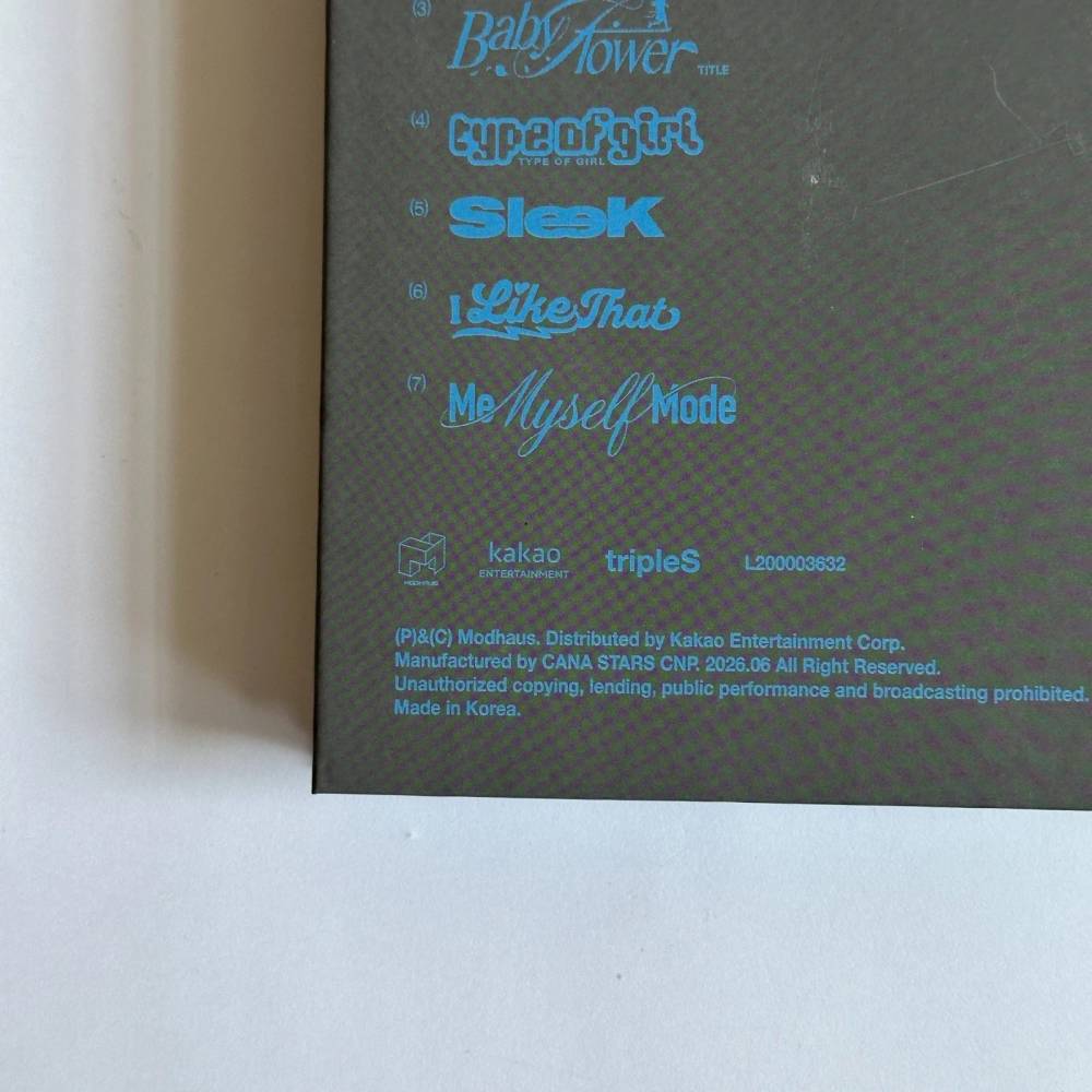 TRIPLES 7TH MINI ALBUM 'LOVE&POP PT.1' WALLFLOWER ZENITH UNIT HAND